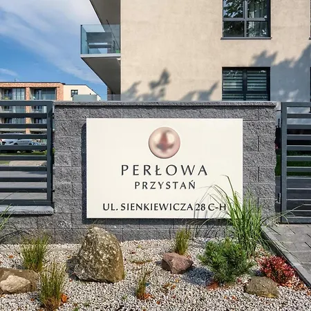 Biala Perla Z Garazem 3 C Perlowa Przystan - Kolobrzeg