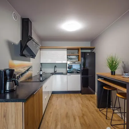 Biala Perla Z Garazem 3 C Perlowa Przystan - * Kolobrzeg